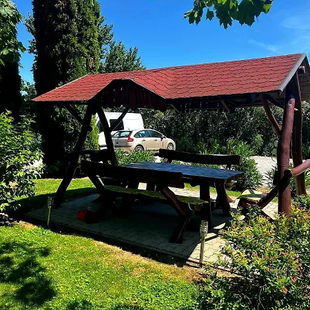 شقة Dora زلاكاروس