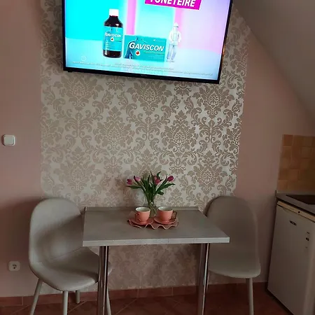 Apartment Dora *